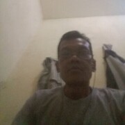  ,  Amin, 51