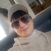  ,  Anna, 32