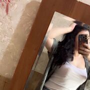  ,   Elena, 34 ,   