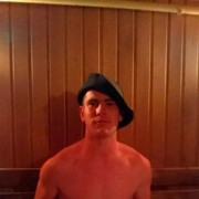  ,   Viktor, 29 ,   