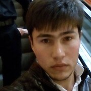 ,  Joni, 28