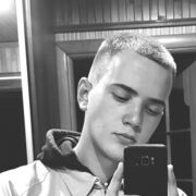 ,  Valentin, 22