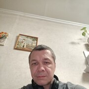  ,  Alekcei, 42