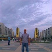  ,   Viktor, 50 ,  