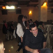  ,   Gio, 39 ,   