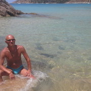 �������