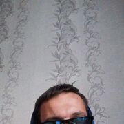  ,  Sergey, 28