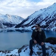  ,  Baktiyar, 30