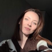  ,  , 22