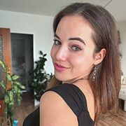  , 