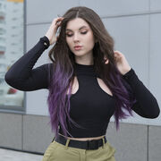  , 