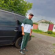  ,   Artem, 40 ,  