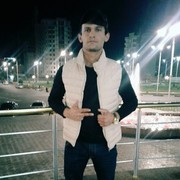  ,  bakha, 28