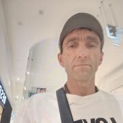   ,  Stefan, 44