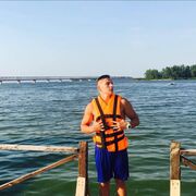  ,   Artem, 25 ,   ,   , c , 
