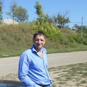  ,   Leon, 48 ,   