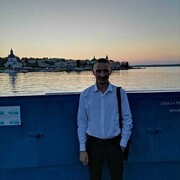  ,  Petr, 40