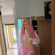  , 