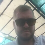  ,   Pavel, 38 ,   c 
