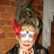  ,   Milady, 57 ,   , 