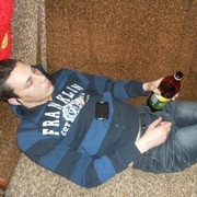  ,  Viktor, 37
