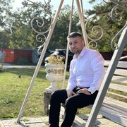  ,   Elvin, 31 ,   ,   