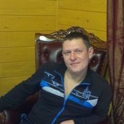  ,  Valentin, 44