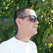  ,  M, 37