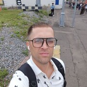  ,  Nikita, 35