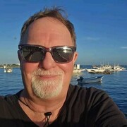  Abbots Langley,   Emil filip, 61 ,   ,   