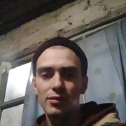  -,  Armen, 31