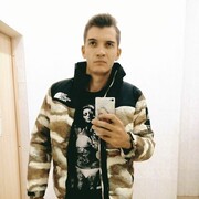  ,  Kirill, 32
