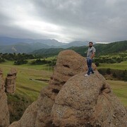  ,  Akbarali, 32