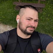  Geneve,  Alex, 30