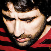  ,   Gio, 39 ,   