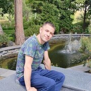  ,   Viktor, 33 ,   ,   