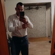  ,  Sasha, 27