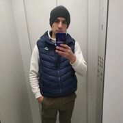  ,  Alexey, 32