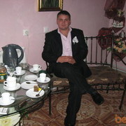  ,  Oleg, 37