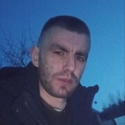  ,  Denis, 34