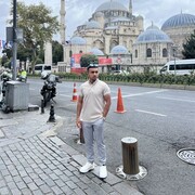  ,   Akobir, 25 ,     , c 