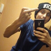  ,   Vladislav, 24 ,   