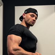  ,  , 32