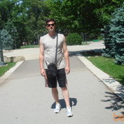  ,   Valentin, 42 ,   
