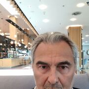  ,  Robert, 60