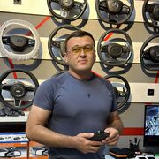  ,  Rustam, 28