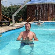  ,   Dmitrii, 37 ,   ,   , c 