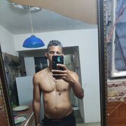  ,   Rafael, 40 ,  
