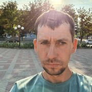  ,  Andrey, 39