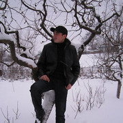 ,   Alex, 37 ,  